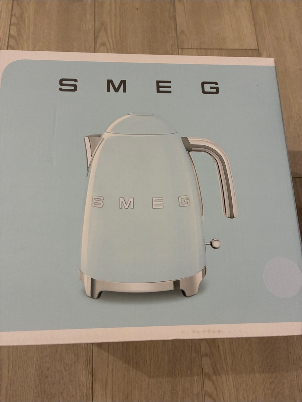Brand New Smeg Electric Kettle 1.7L Fixed Temperature (Pastel Blue)